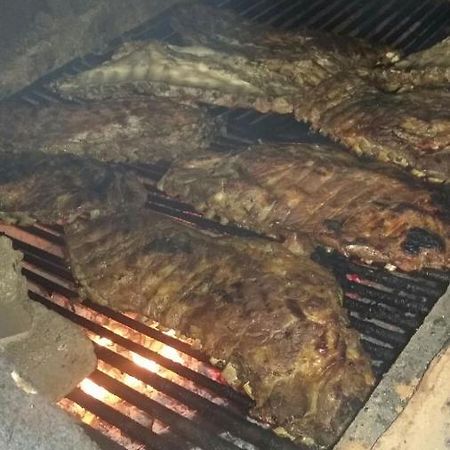 La Famosa Costillas A La Lena Jarabacoa Esterno foto